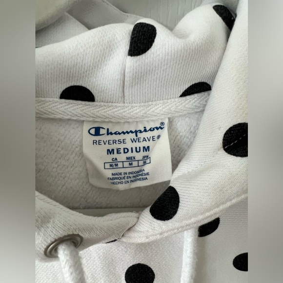 Champion Sweatshirt - Picture 3 of 3